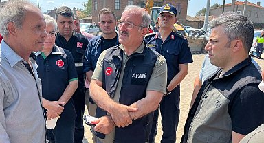 Çanakkale'deki orman yangını ikinci gününde; yanan alanlar ve evler havadan görüntülendi