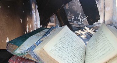 Çanakkale'deki yangında tüm eşyaların yandığı evde Kur'an-ı Kerim zarar görmedi