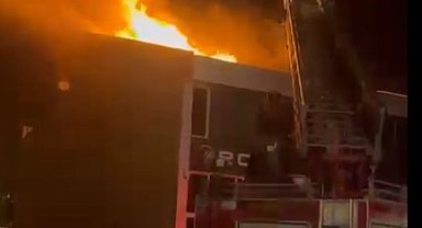 Çorum'da, Oto Galericiler Sitesi'ndeki yangın söndürüldü