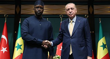 Cumhurbaşkanı Erdoğan, Senegal Başbakanı Sonko'yu resmi törenle karşıladı