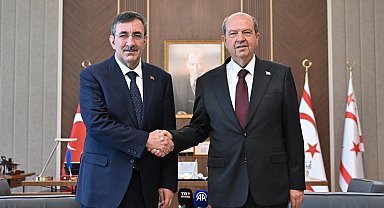 Cumhurbaşkanı Yardımcısı Yılmaz, KKTC Cumhurbaşkanı Tatar ve Başbakan Üstel ile görüştü