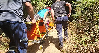 Dağlık alanda fenalaşan 75 yaşındaki kadına AFAD ve UMKE ekipleri ulaştı