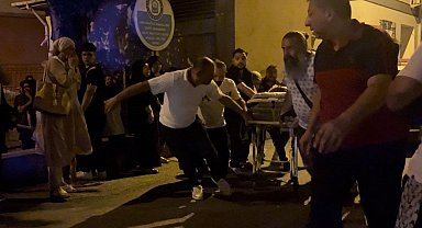 Daha önce de bıçakladığı eşini yine bıçaklayıp ağır yaraladı