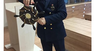 Denizde boğulan denizcilik fakültesi öğrencisi toprağa verildi