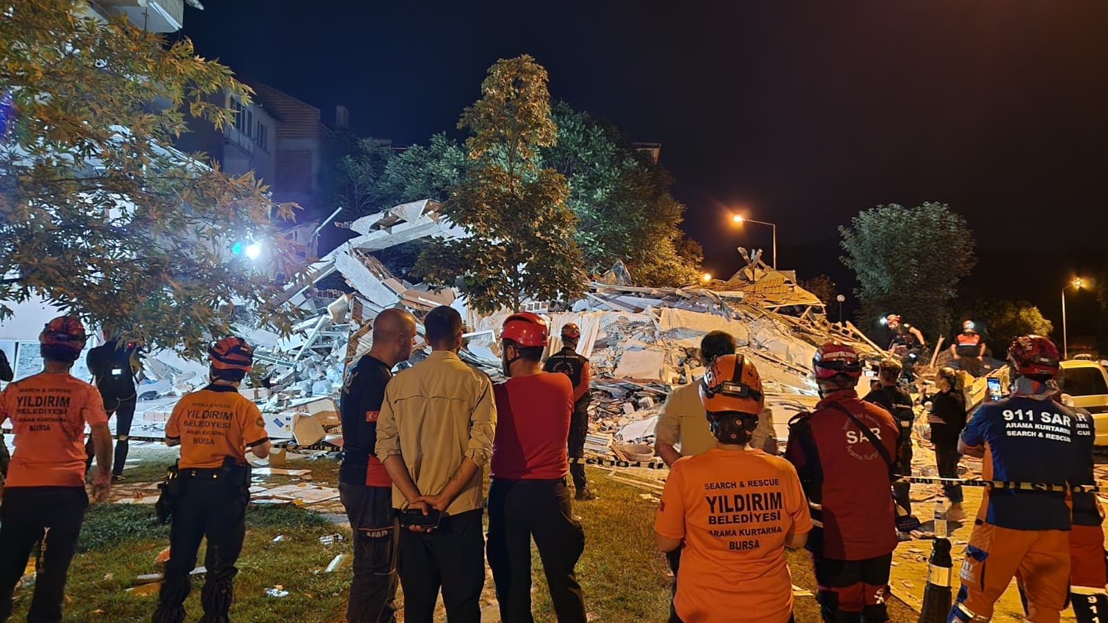 DEPREM BÖLGESİNE ‘YILDIRIM’ DESTEK