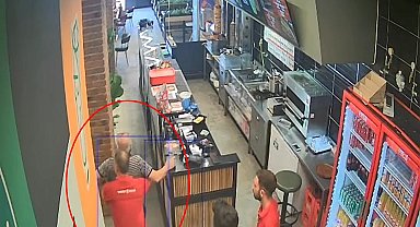 Döner ustası, boğazına yiyecek kaçan müşterisini Heimlich manevrasıyla kurtardı