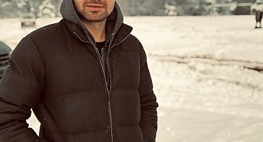 Düğünde tutukluk yapan tabanca ateş aldı; 1 yaralı