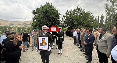 Düzce depreminde şehit olan onbaşının naaşı, 26 yıl sonra Malatya'ya nakledildi