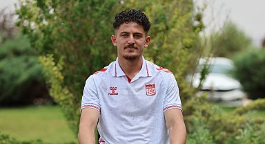 Emirhan Başyiğit: Sivasspor'u çok iyi yerlere getireceğimize eminim