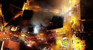 Erzurum'da restoranda başlayıp, 4 bina ve otele sıçrayan yangın 2 buçuk saatte söndürüldü Yeniden