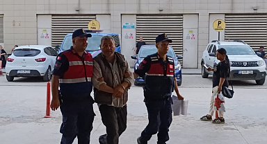 Evde kenevir yetiştiren 2 şüpheli tutuklandı