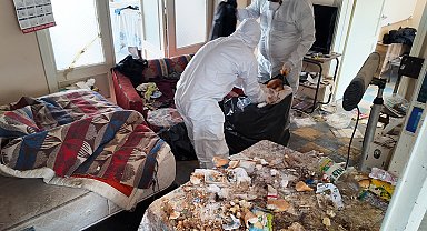 Evden 550 kilo plastik şişe çıktı