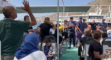 Fazla yolcusu bulunan feribotun limandan kalkışına izin verilmedi