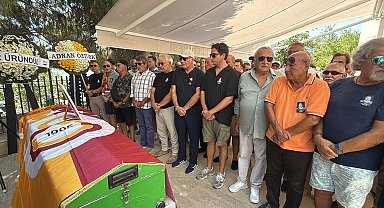 Gazeteci Ümit Aktan son yolculuğuna Bodrum'da uğurlandı