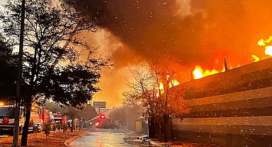 Gaziantep'te geri dönüşüm fabrikasında yangın