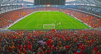 Göztepe'de hasret Fenerbahçe önünde bitiyor