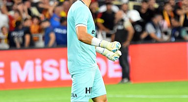 Göztepe'de Lis geçmişe sünger çekti