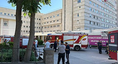 Hacettepe Hastanesi'nde çıkan yangın kısa sürede söndürüldü