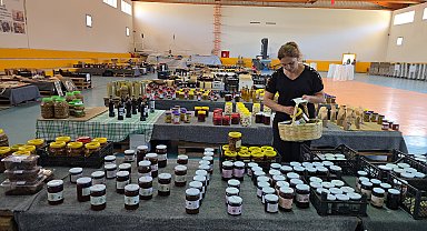 Hatay'da depremzede kadınlar, ürünlerini dünyaya tanıttı