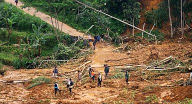 Hindistan'da heyelan: 4 ölü