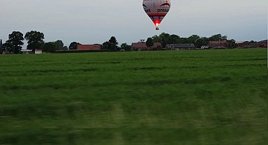 Hollanda'da sıcak hava balonu düştü: 1 ölü
