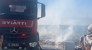 Hurda deposunda yangın