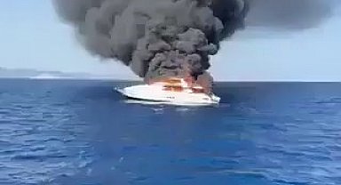 İbiza açıklarında lüks yat yandı