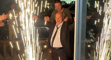 İstanbul- Avcılar'da Down sendromlu Emrecan'a doğum günü kutlaması