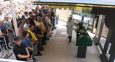 İstanbul - Bağcılar'da kazada hayatını kaybeden bisiklet sporcusu son yolculuğuna uğurlandı