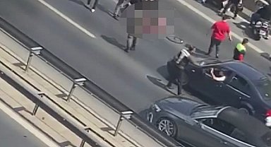 İstanbul - Bağcılar'da motosikletle çarpışan profesyonel bisiklet sporcusu hayatını kaybetti