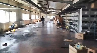 İstanbul- Bahçelievler'de çalışanları izne çıkaran patron kardeşler fabrikayı boşaltıp ortadan kayboldu