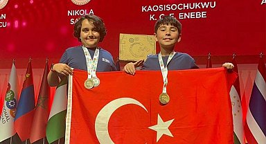 İstanbul- Barselona'daki olimpiyatlarda matematikte birinci olan İstanbul'daki 2 öğrenci DHA'ya konuştu