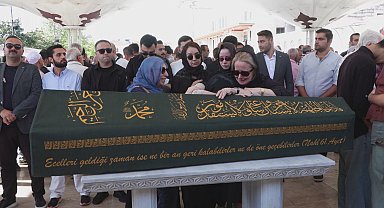 İstanbul - Cumhurbaşkanı Başdanışmanı Kılıç'ın kayınpederi Ahmet İlhan Kefeli son yolculuğuna uğurlandı