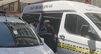 İstanbul- Esenyurt'ta beşinci kattan düşen bebek ağır yaralandı