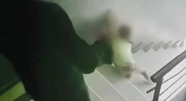 İstanbul - Eyüpsultan'da kızına şiddet uygulayan baba hakkında 2 yıl 3 aya kadar hapis talebi