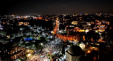 İstanbul - İstanbul'da 'Gazze'ye Umut Işığı Ol' yürüyüşü düzenlendi -1