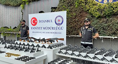 İstanbul- İstanbul'da 'motosikletli' suç örgütlerine operasyon: 24 gözaltı