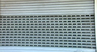 İstanbul - Küçükçekmece'de 25 yıllık kuyumcu altınlarla ortadan kayboldu; müşteriler şikayetçi oldu