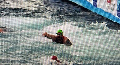 İstanbul - Rus yüzücünün yarış başlamadan önceki görüntüleri