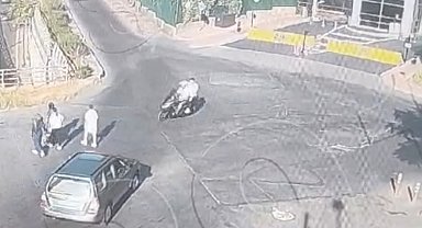 İstanbul - Sarıyer'de iki motosiklet kafa kafaya çarpıştı: Sürücü Adem Dinç öldü; kaza anı kamerada