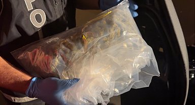 İstanbul- Sarıyer'de motosikletli kurye uyuşturucu taşırken yakalandı