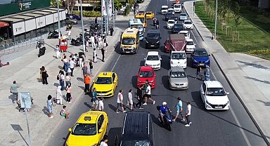 İstanbul - Silivri'de 30 metre ilerideki yaya geçidini kullanmayanlar trafiği tehlikeye sokuyor