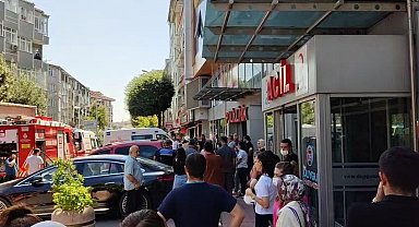 İstanbul - Sultangazi'de hastanede yangın paniği-1