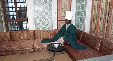 İstanbul- Topkapı Sarayı'nda restorasyonu tamamlanan 'Karaağalar Koğuşu' ziyarete açıldı