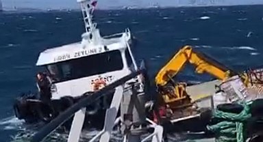 İstanbul - Zeytinburnu'nda alabora olan tekne battı: 4 kişi kurtarıldı