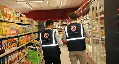 İzmir'de marketlerde 'fahiş fiyat' ve 'etiket' denetimi