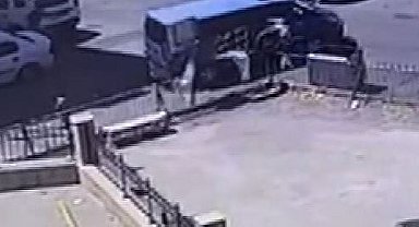 Jandarma aracındaki 2 kuzenin silahlı saldırıya uğradığı anlar kamerada