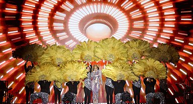 Jennifer Lopez, dünya turnesi kapsamında Sharm El Sheikh'te sahne aldı