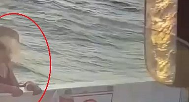 Kadın yolcunun feribottan atladığı anlar kamerada