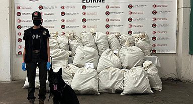 Kapıkule'de 245 kilo esrarı 'Füge' buldu